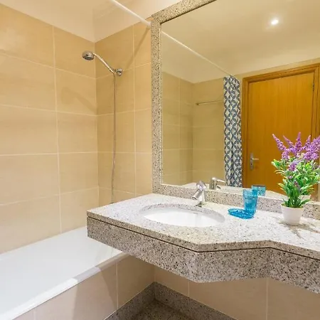 Appartamento Flh Sea View With Pool