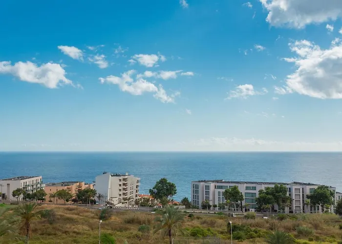 Flh Sea View With Pool Апартаменты *