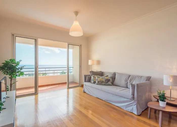 Flh Sea View With Pool Апартаменты *
