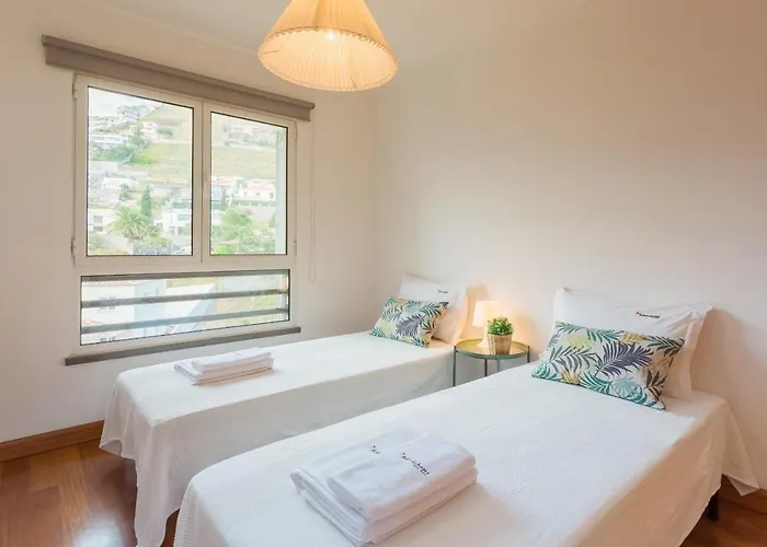 Flh Sea View With Pool Apartment